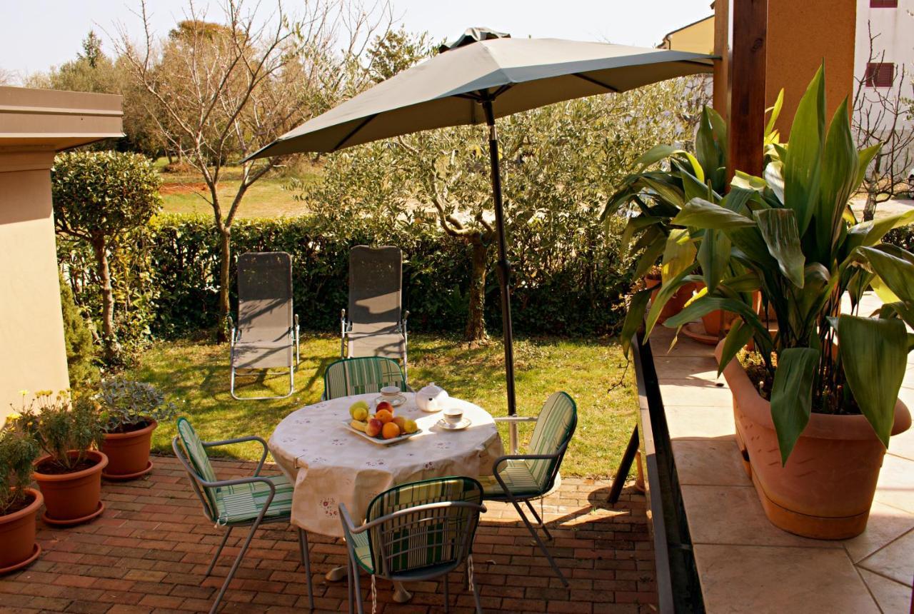 Apartamento Blue Deer Umag Exterior foto